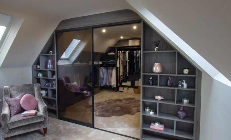 alternative angle of walk in wardrobe
