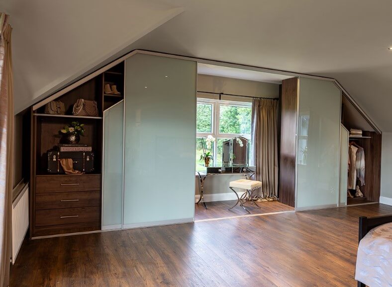 walk in angled sliding wardrobe