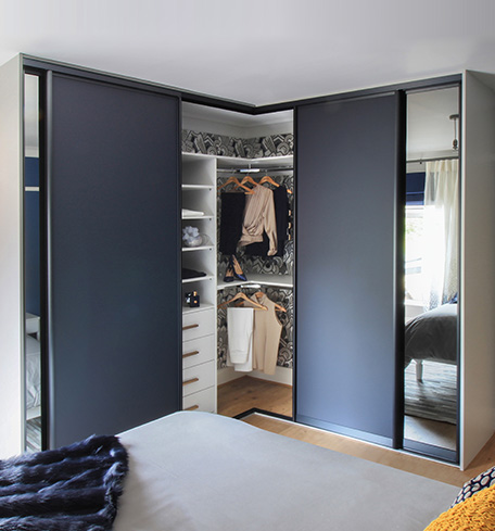corner sliding wardrobe